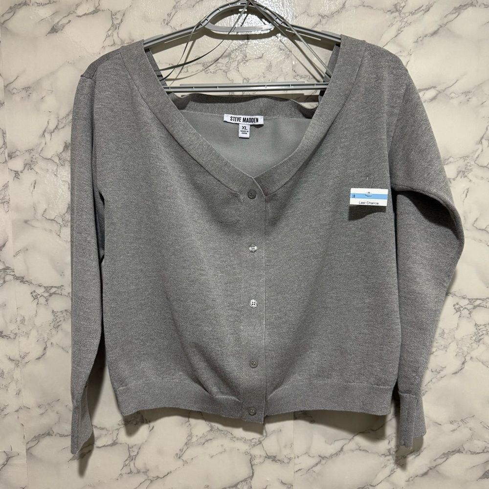 NEW Steve Madden Gray V Neck Women's Cardigan XL